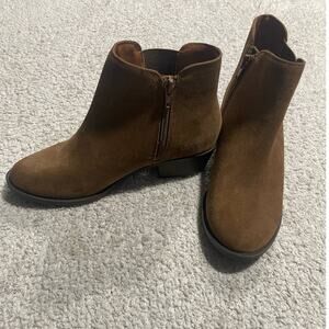 Kensie Women's Size 7M Gazelle Suede Ankle Booties Brown